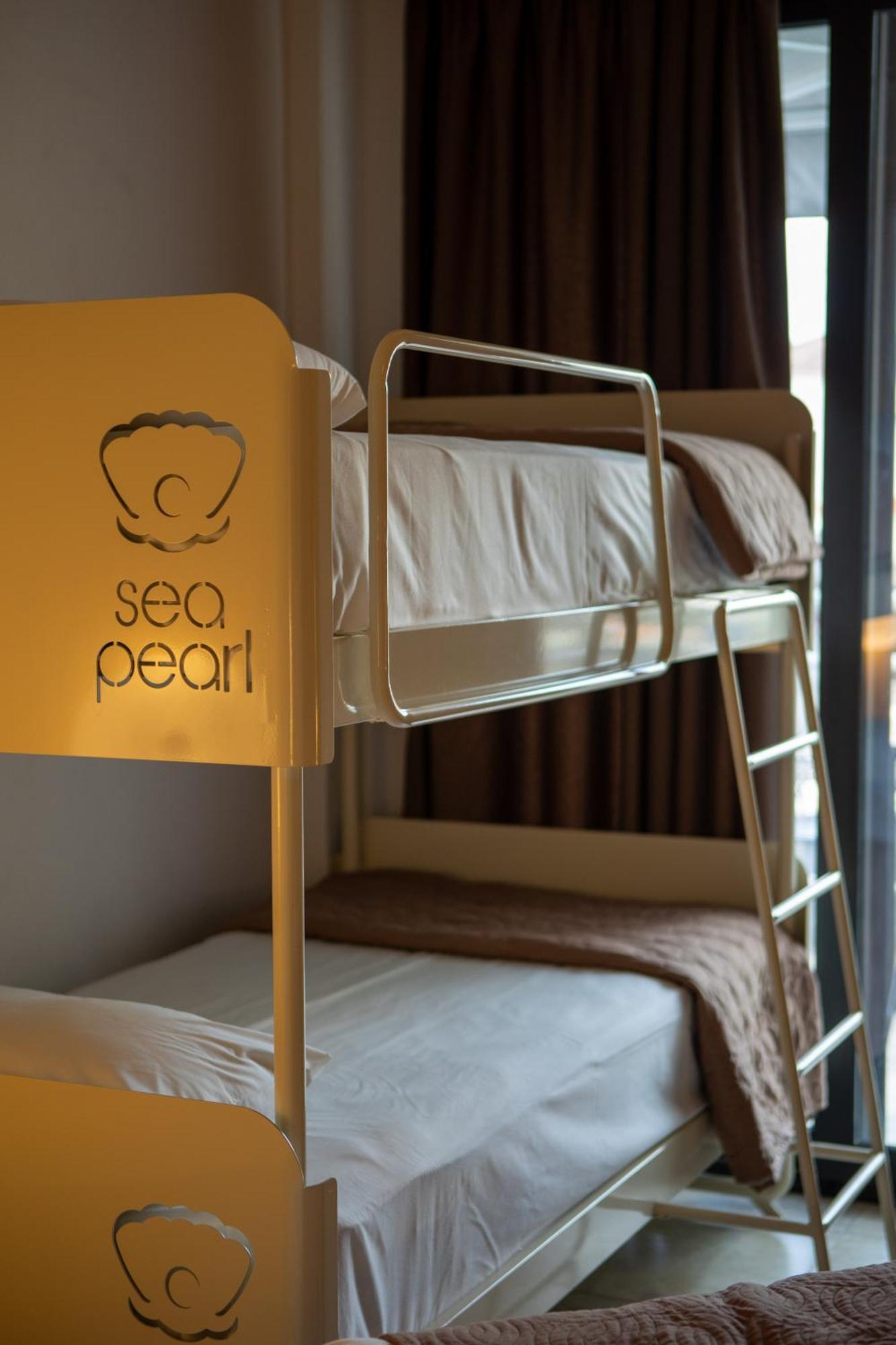 Sea Pearl Luxury Apartments Неа-Врасна Экстерьер фото